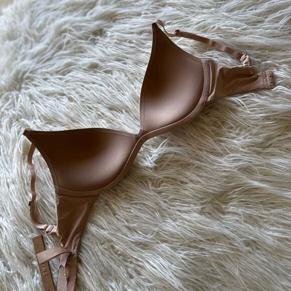 Skims Wireless Super Push up Bra Clay Size 30D - Picture 8 of 11